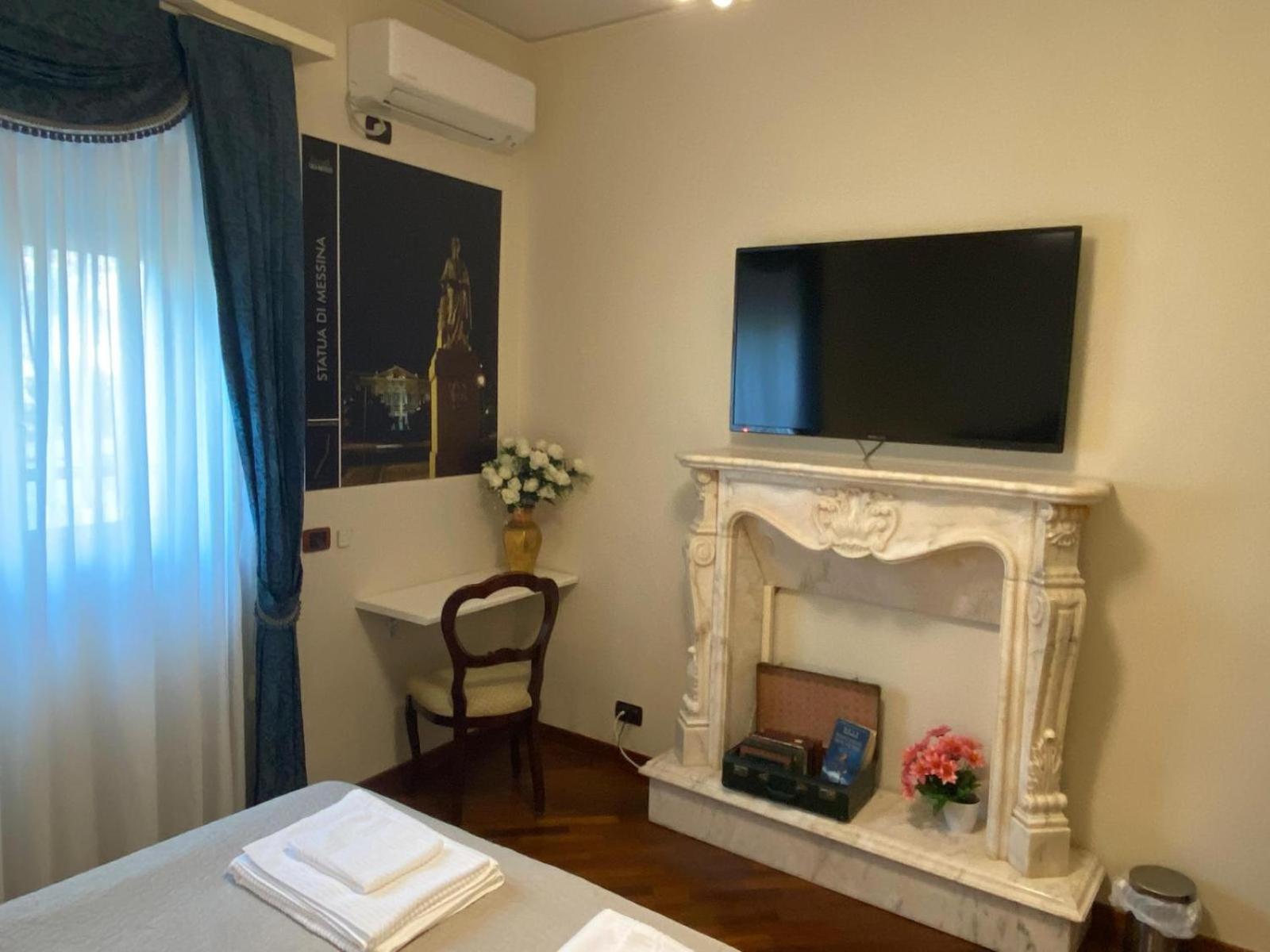 Casa Battisti Messina Guest House In Centro Citta, Ideale Per Famiglie O Gruppi ภายนอก รูปภาพ